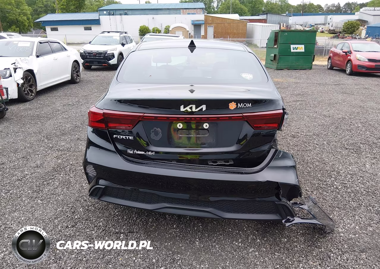 2023 Kia Forte Lxs VIN:3KPF24AD4PE677051 - 16