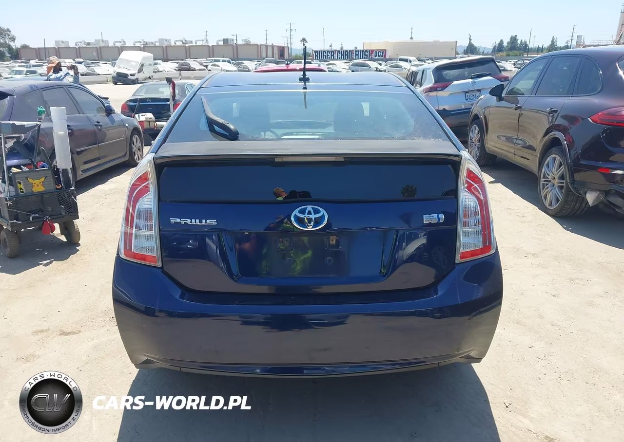 2012 Toyota Prius Three VIN:JTDKN3DU9C1487920 - 15