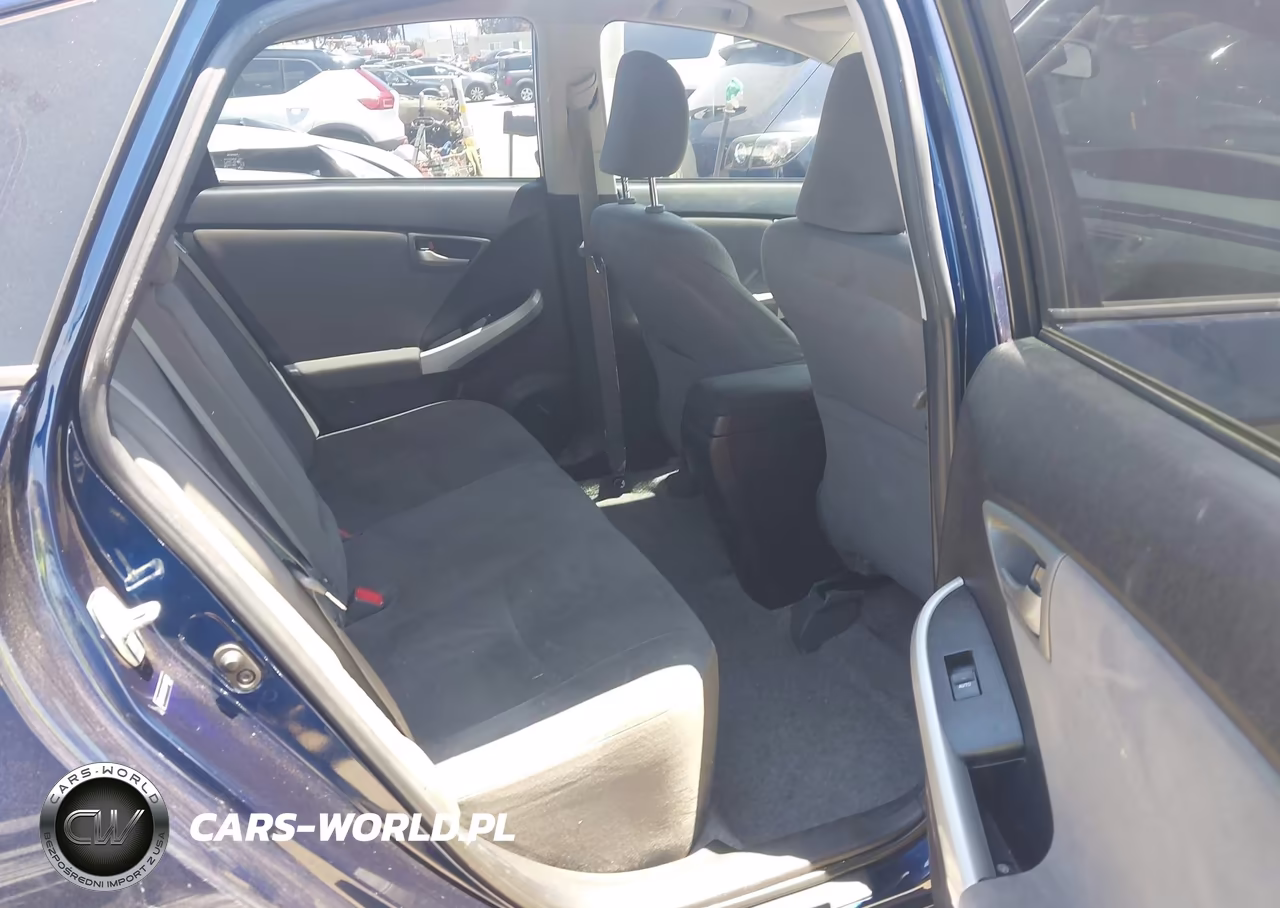 2012 Toyota Prius Three VIN:JTDKN3DU9C1487920 - 8