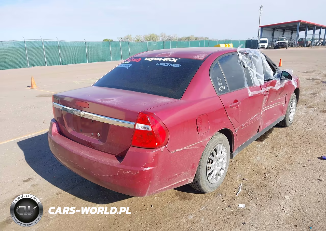 2007 Chevrolet Malibu Ls VIN:1G1ZS58F97F101075 - 4