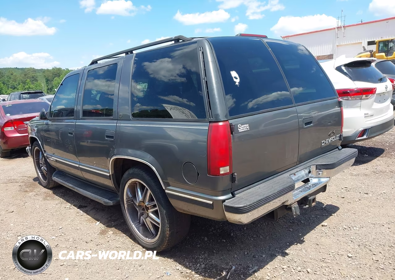 1999 Chevrolet Tahoe Lt VIN:1GNEC13R4XJ367167 - 3