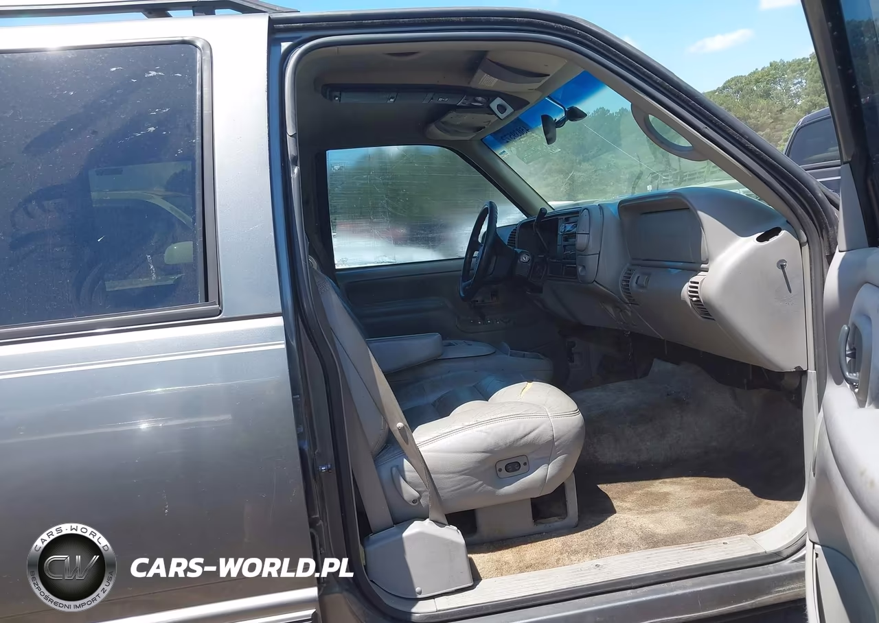 1999 Chevrolet Tahoe Lt VIN:1GNEC13R4XJ367167 - 5