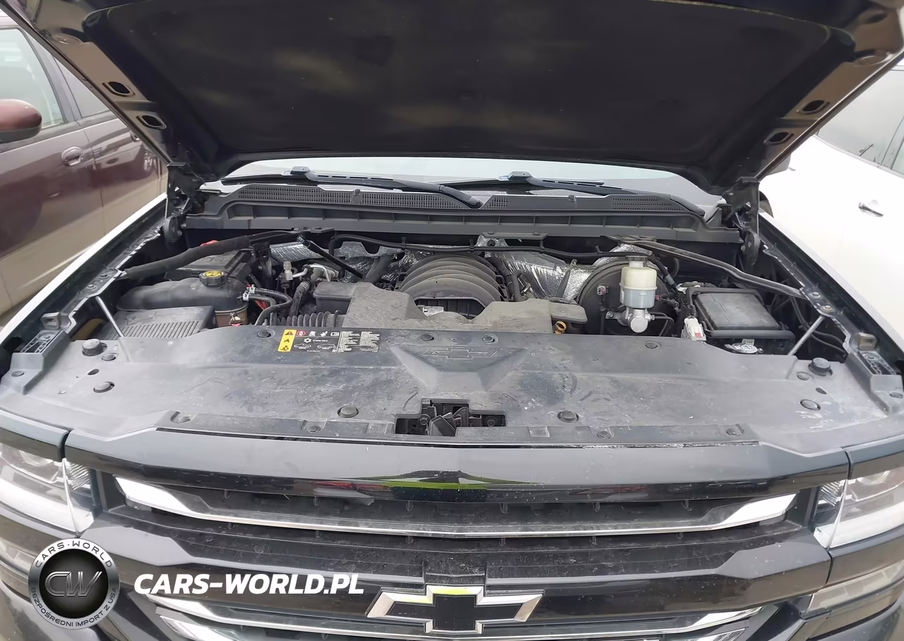 2018 Chevrolet Silverado 1500 1Lt VIN:1GCRCREC0JZ310751 - 10