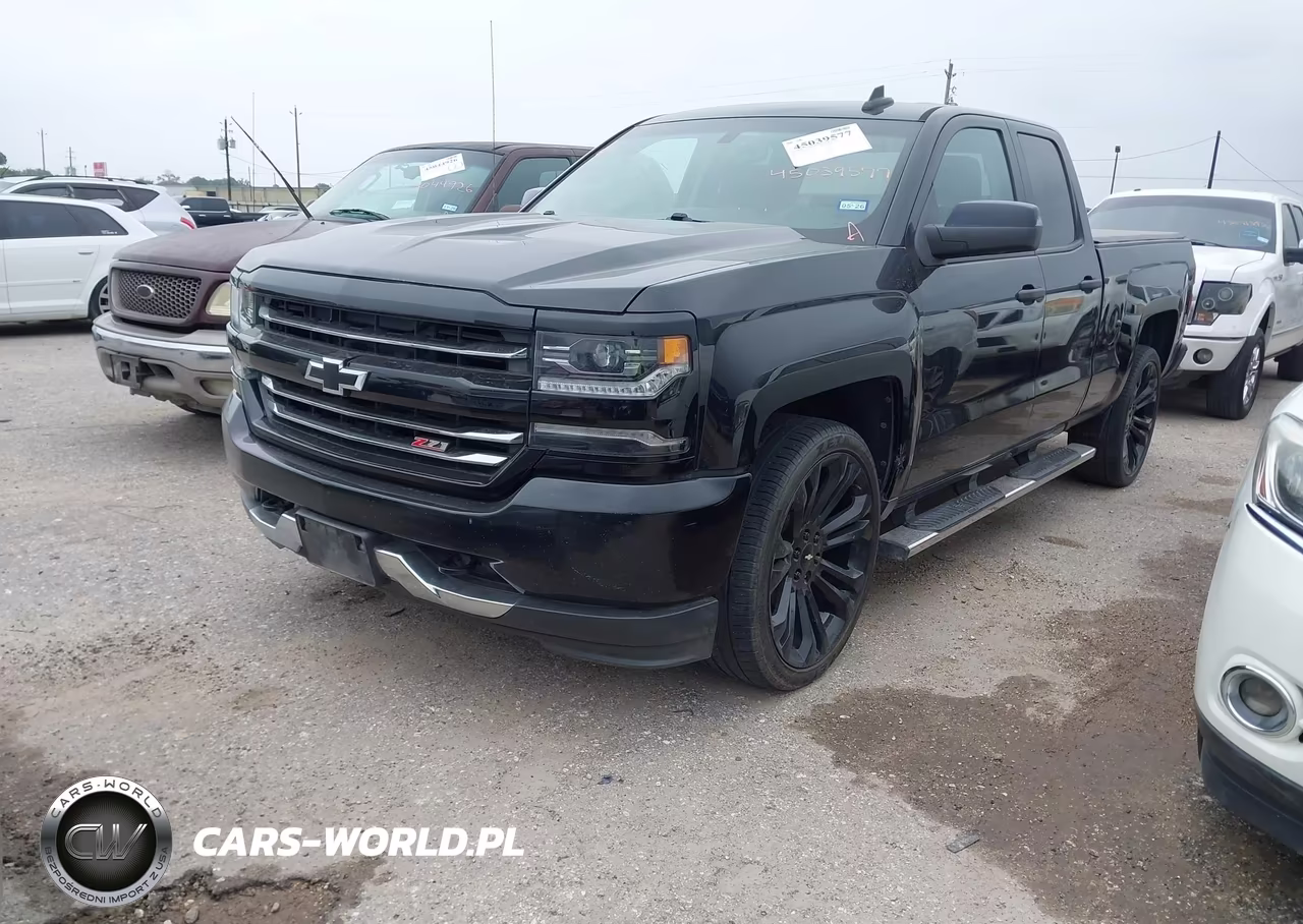 2018 Chevrolet Silverado 1500 1Lt VIN:1GCRCREC0JZ310751 - 2