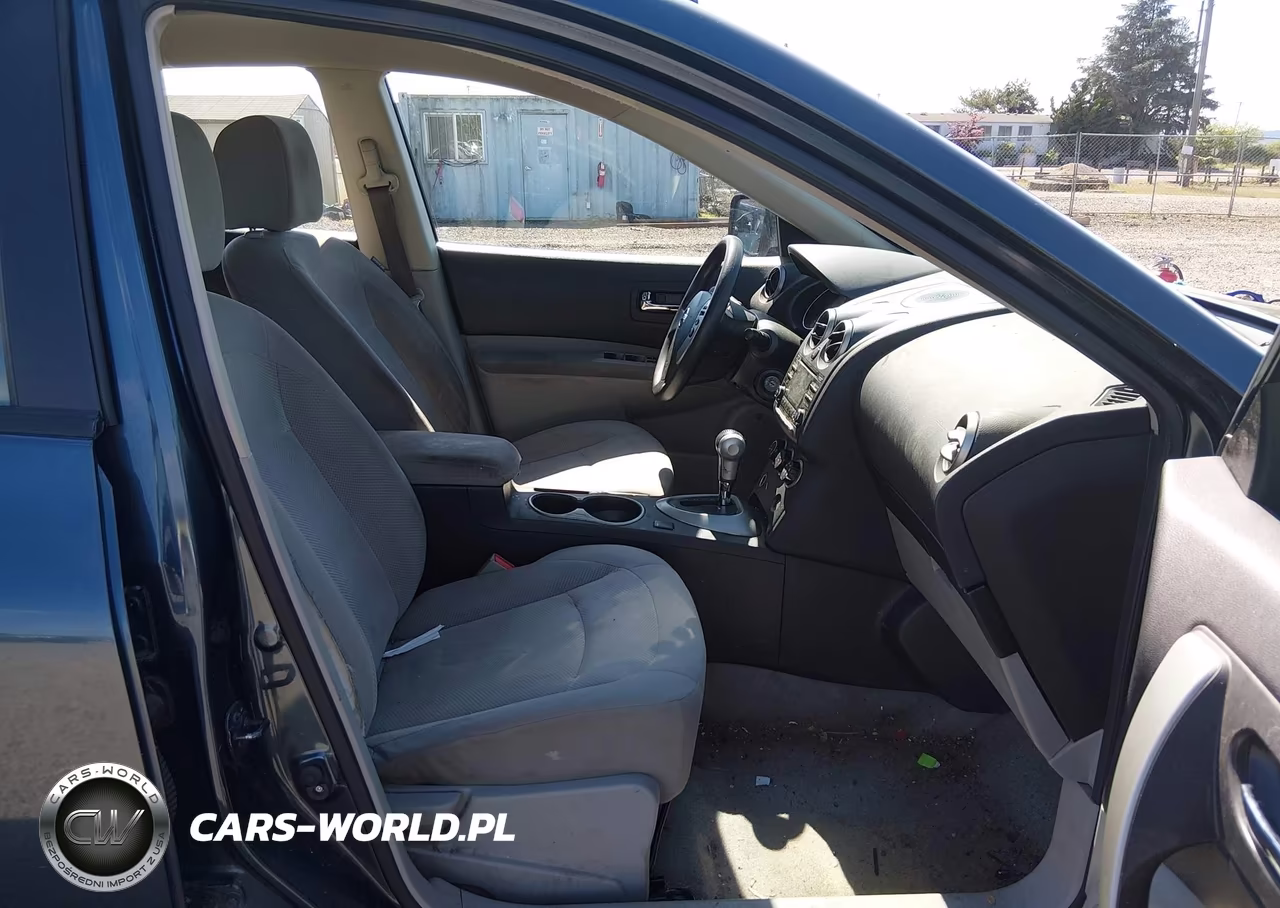 2015 Nissan Rogue Select S VIN:JN8AS5MVXFW766491 - 5