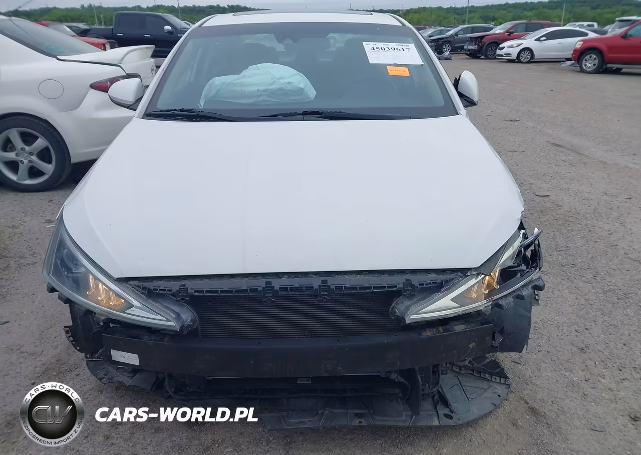 2020 HYUNDAI ELANTRA SEL VIN:5NPD84LF9LH537815 - 13