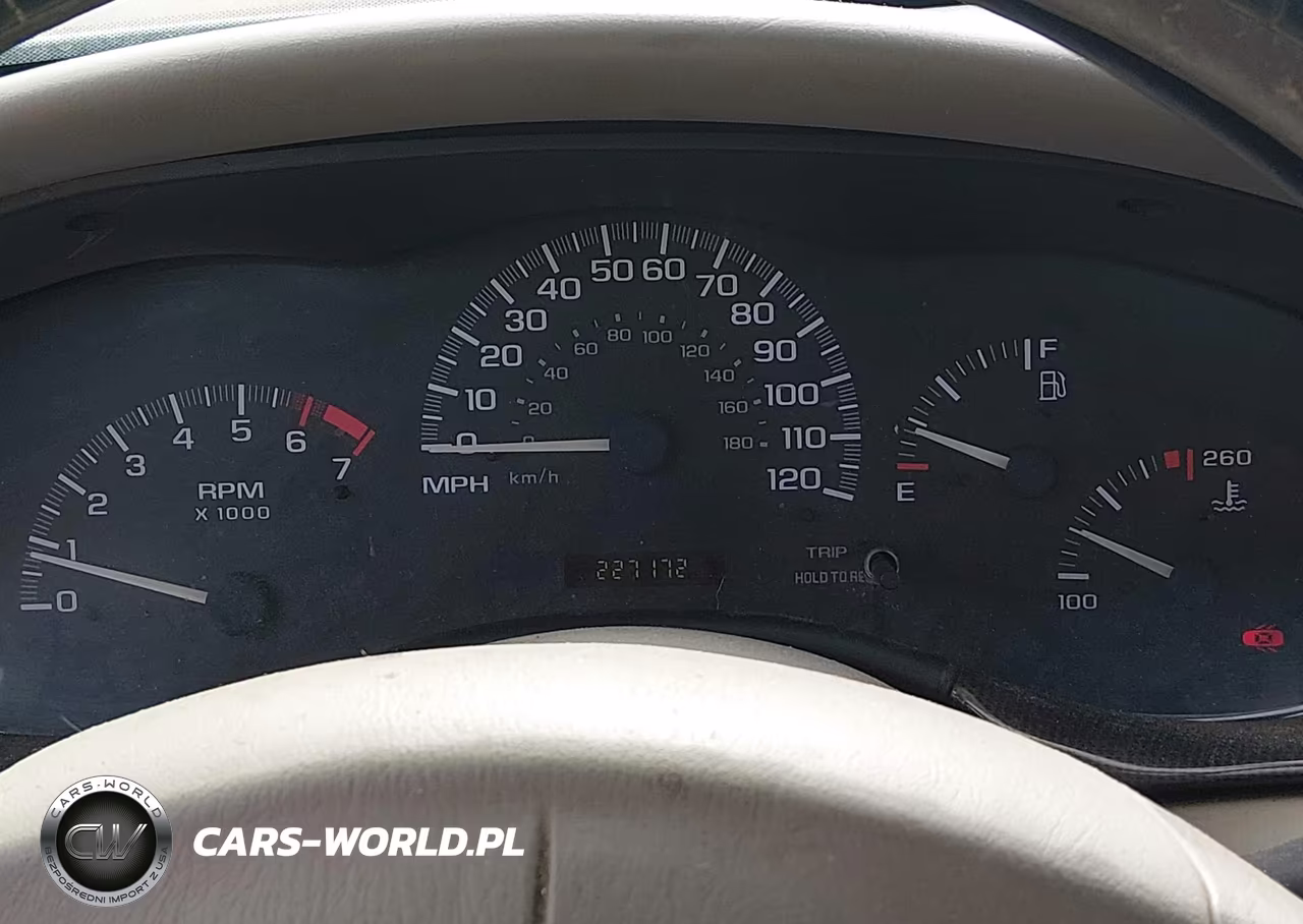 2004 Chevrolet Classic VIN:1G1ND52F24M527750 - 7