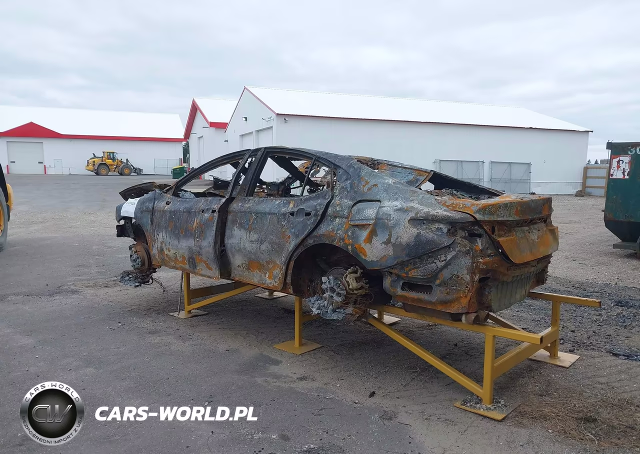 2025 Toyota Camry Se VIN:4T1DAACK8SU535599 - 3
