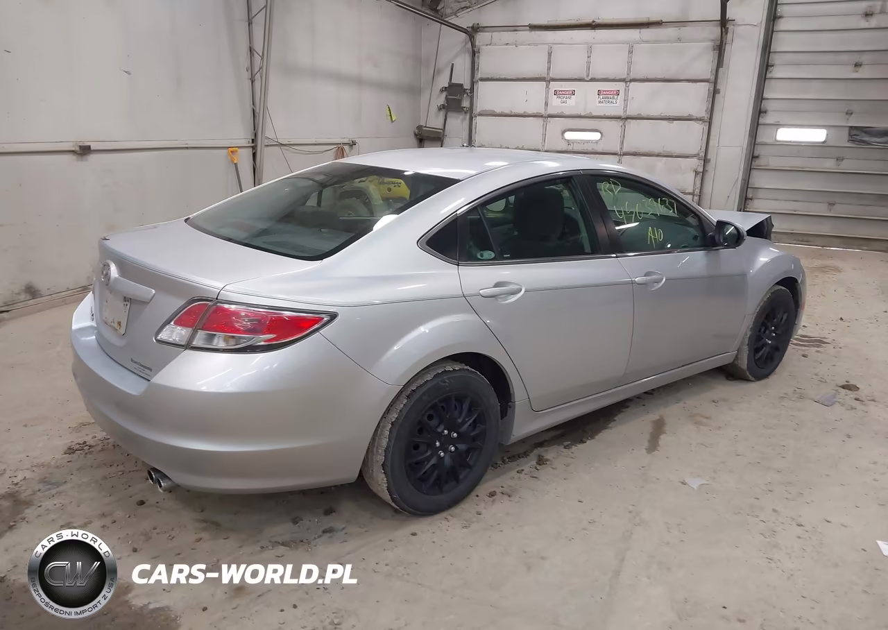 2010 Mazda Mazda6 I Sport VIN:1YVHZ8BH5A5M04954 - 4