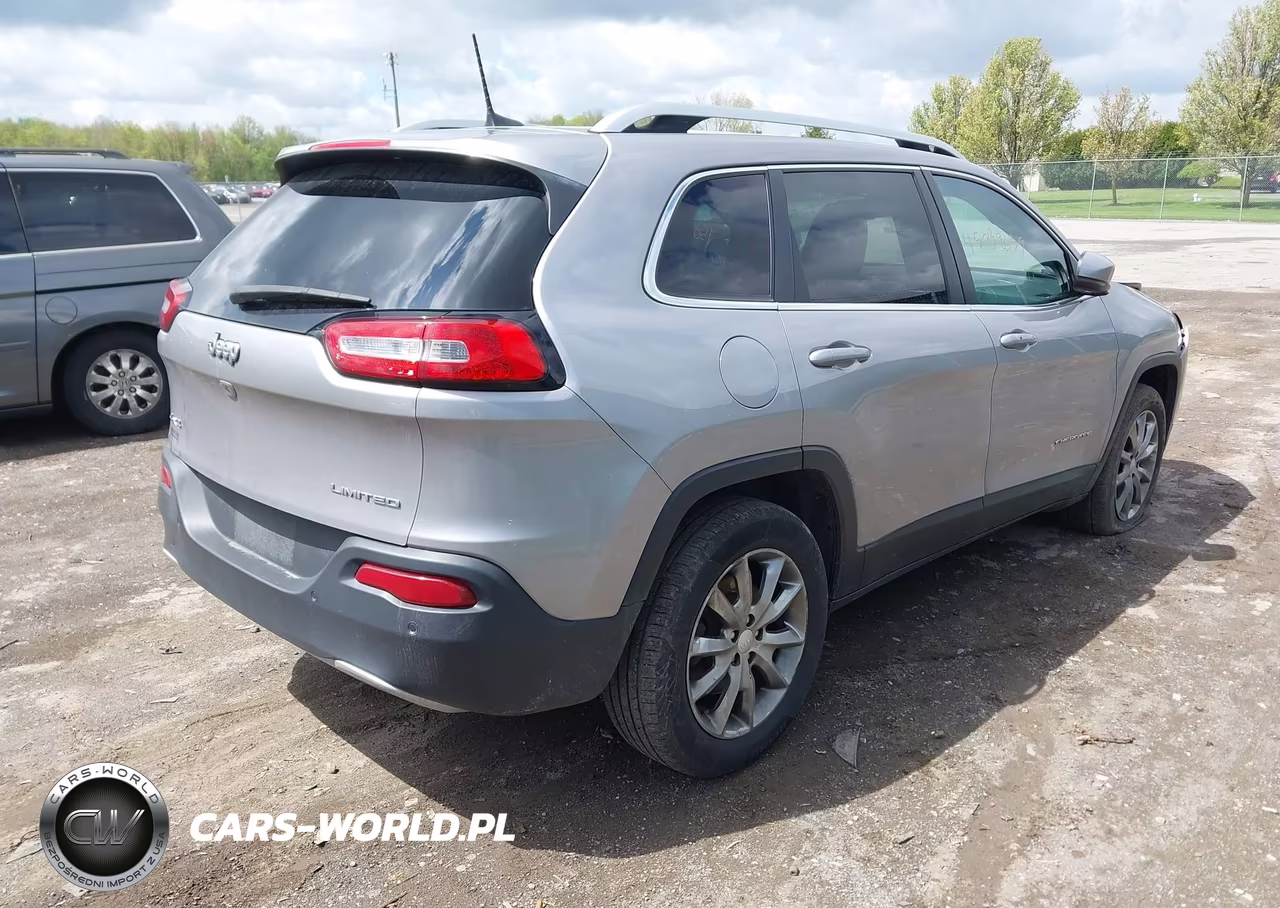2018 Jeep Cherokee Limited 4X4 VIN:1C4PJMDB3JD548910 - 4