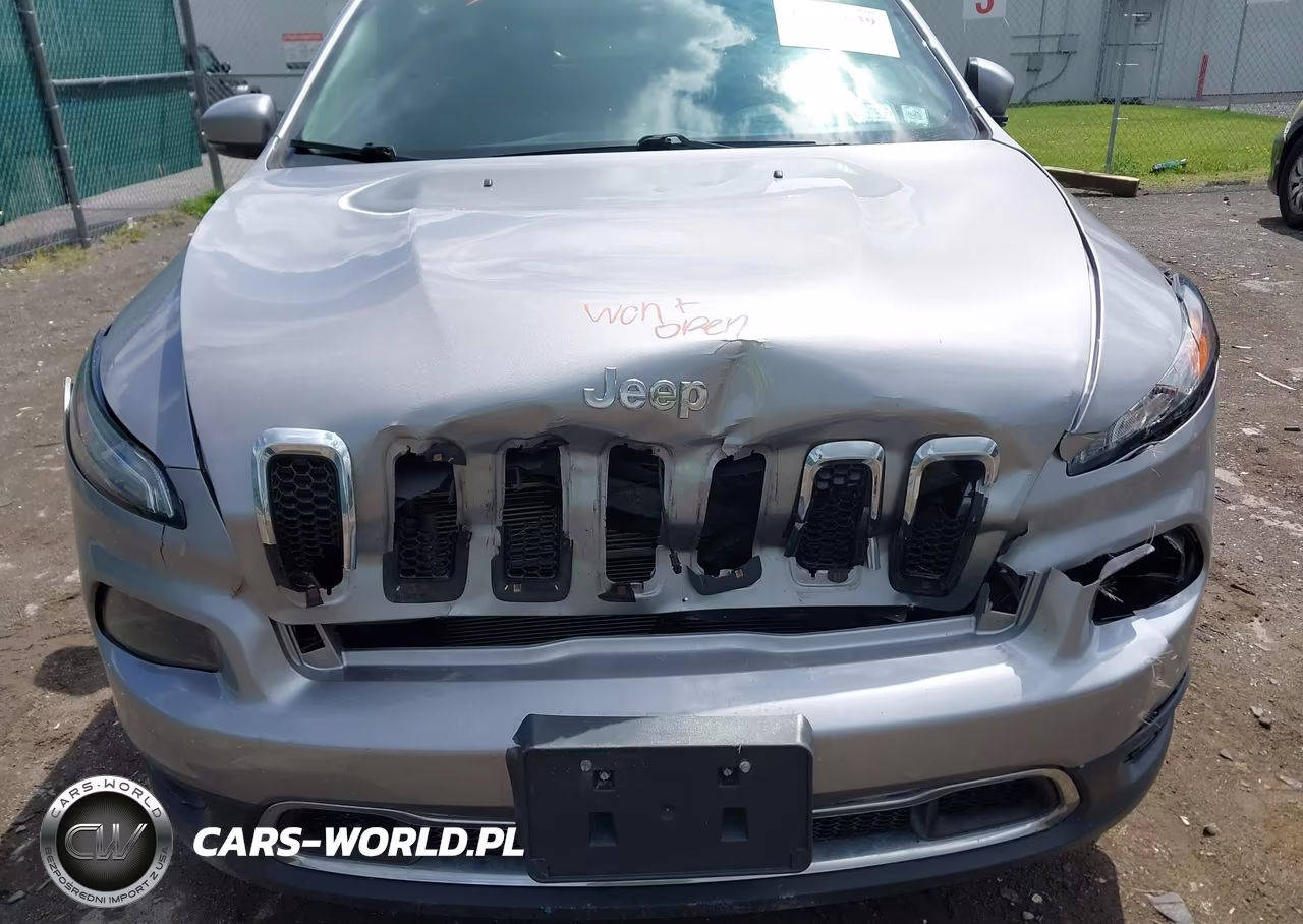 2018 Jeep Cherokee Limited 4X4 VIN:1C4PJMDB3JD548910 - 6