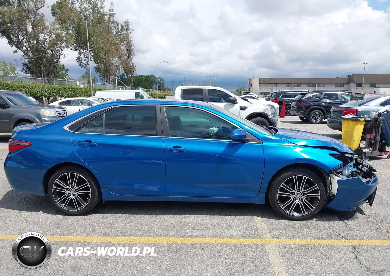 2016 Toyota Camry Se VIN:4T1BF1FKXGU560340 - 13