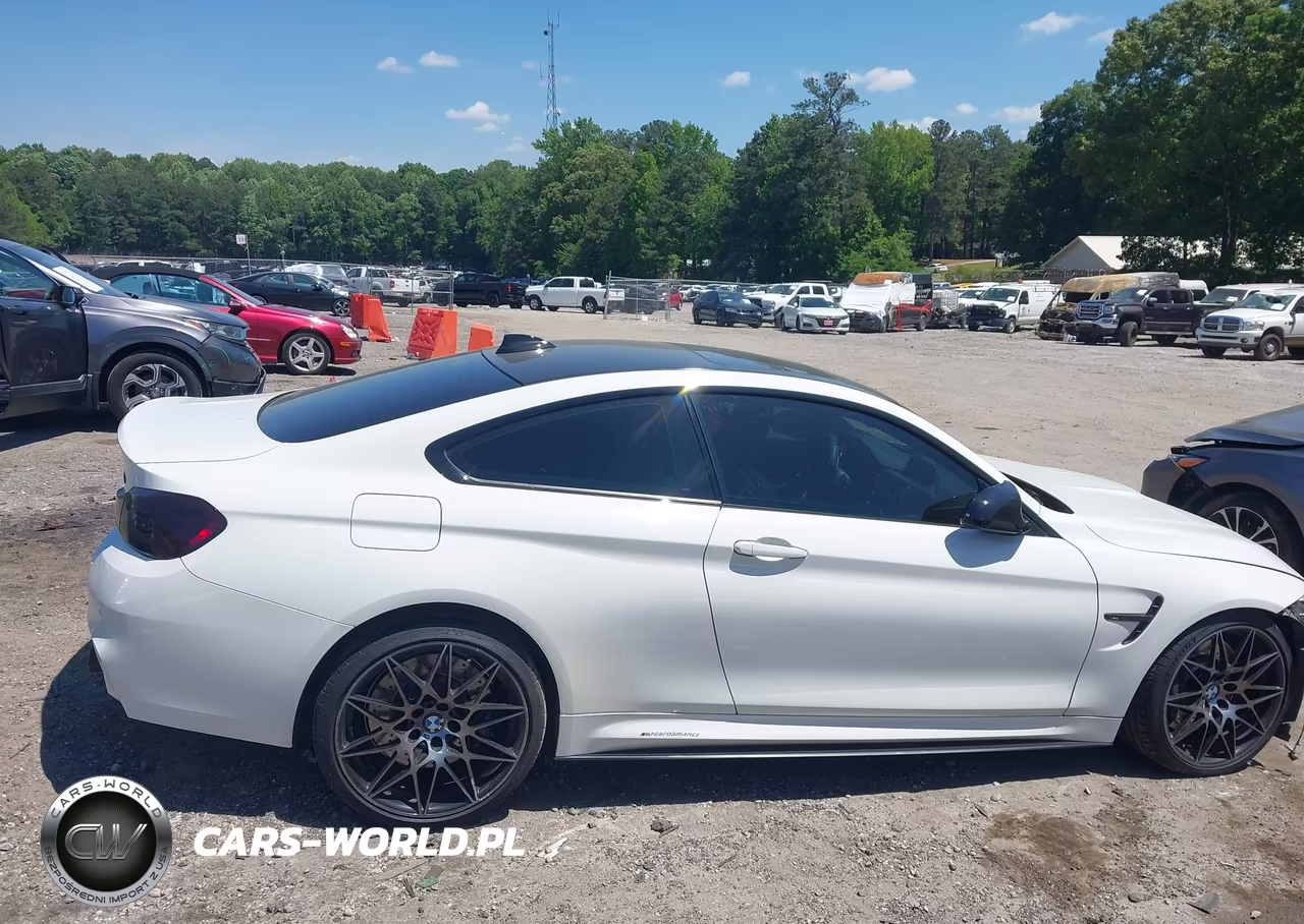 2018 BMW M4 VIN:WBS4Y9C55JAC86652 - 14