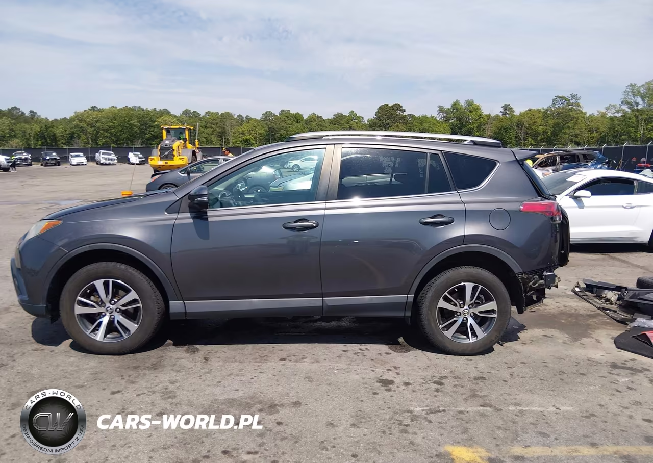 2018 Toyota Rav4 Xle VIN:2T3WFREVXJW516798 - 15