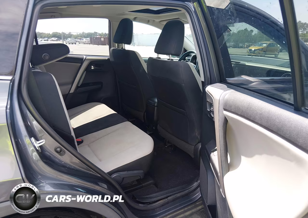 2018 Toyota Rav4 Xle VIN:2T3WFREVXJW516798 - 8