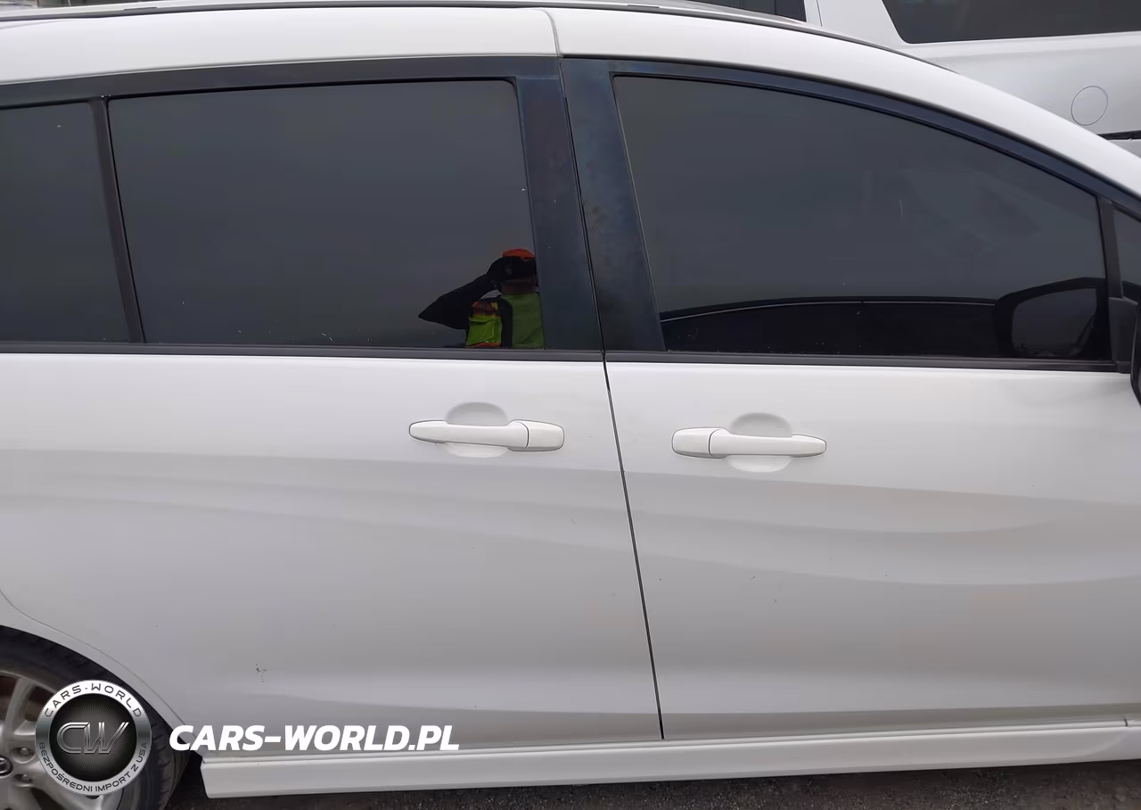 2013 Mazda Mazda5 Touring VIN:JM1CW2CL7D0160332 - 13