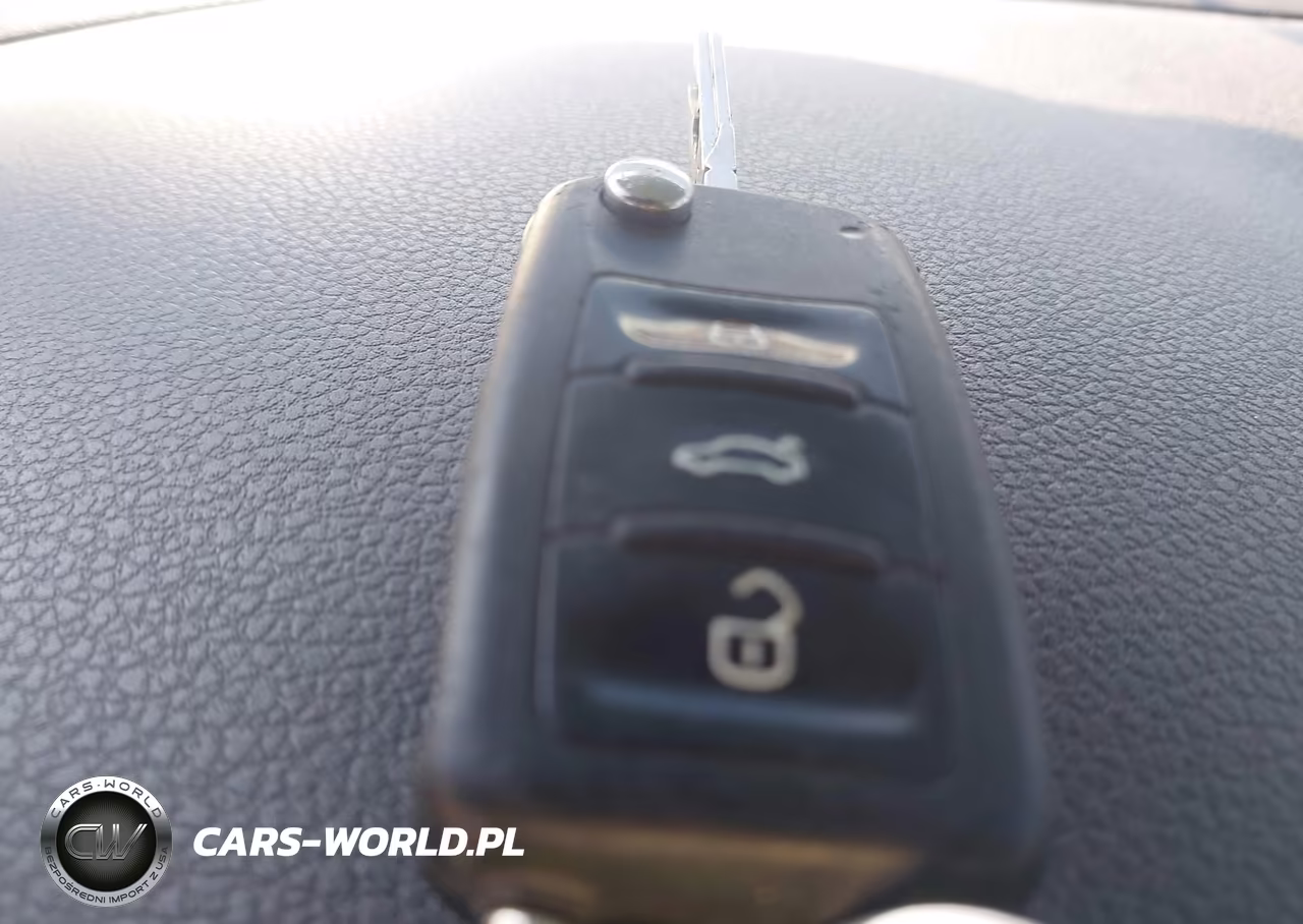 2015 Volkswagen Jetta 2.0L S VIN:3VW2K7AJXFM331982 - 11