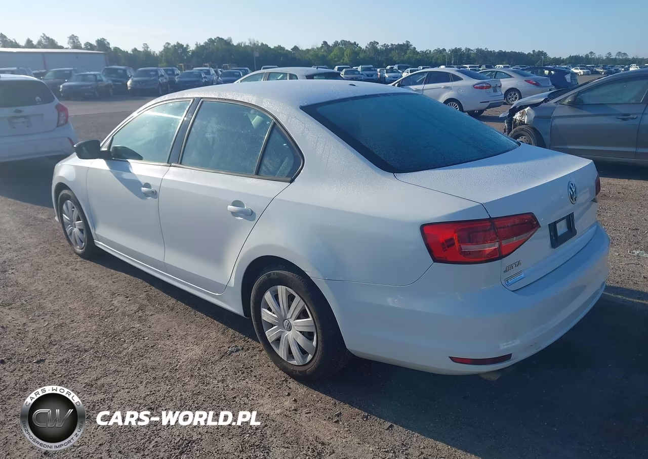 2015 Volkswagen Jetta 2.0L S VIN:3VW2K7AJXFM331982 - 3