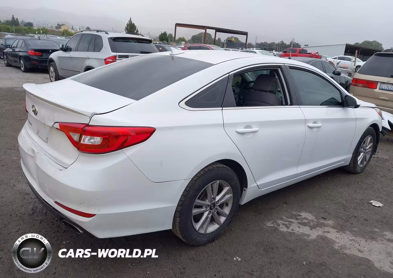 2016 Hyundai Sonata Se VIN:5NPE24AF5GH337268 - 4