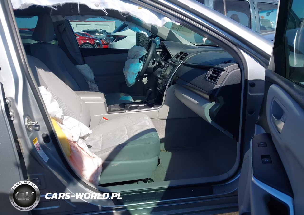 2016 Toyota Camry Le VIN:4T1BF1FK4GU151864 - 5