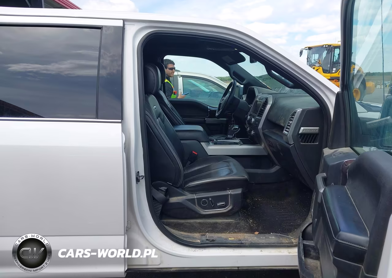 2015 Ford F-150 Platinum VIN:1FTEW1EG2FFA20319 - 5
