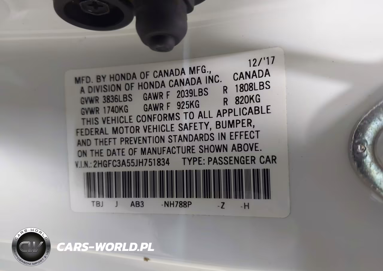 2018 Honda Civic Si VIN:2HGFC3A55JH751834 - 9