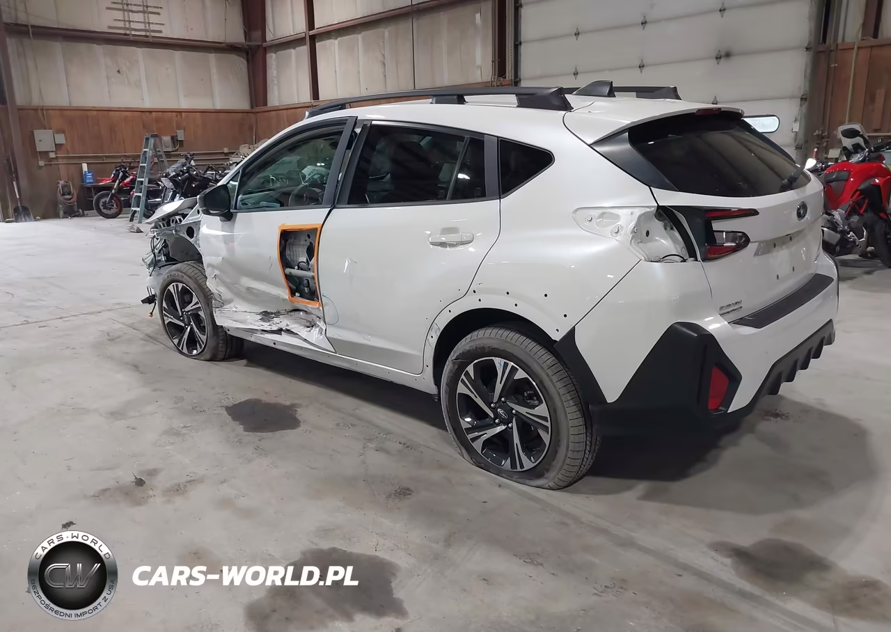 2024 Subaru Crosstrek Premium VIN:JF2GUADC1RH909586 - 3