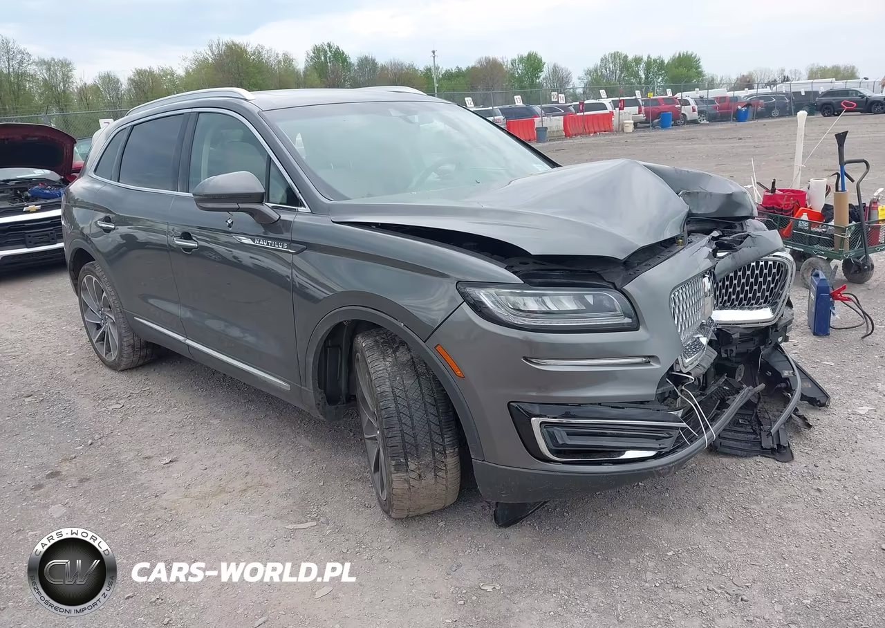 2019 Lincoln Nautilus Reserve – zdjęcie 1 z 17