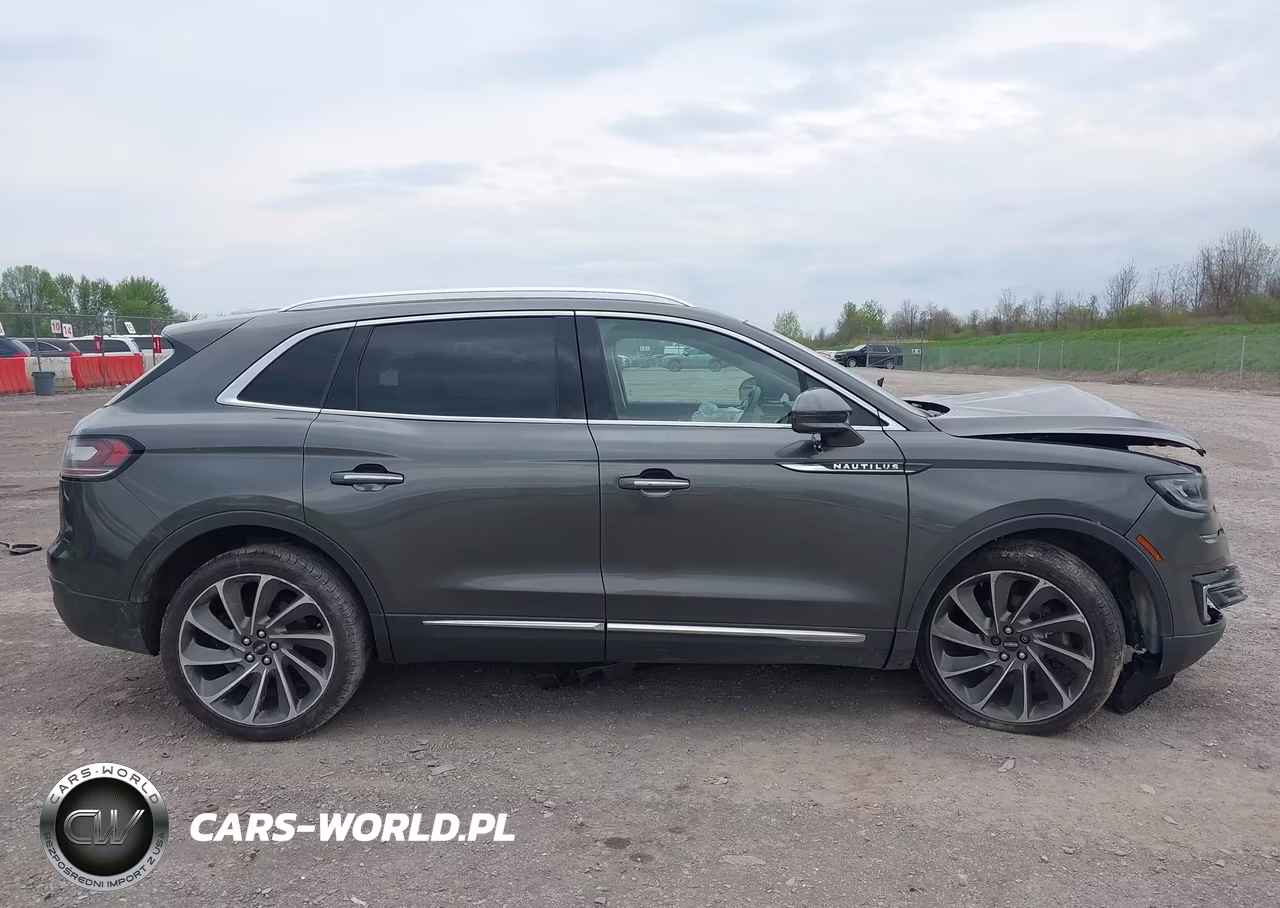 2019 Lincoln Nautilus Reserve VIN:2LMPJ8LP7KBL28066 - 14