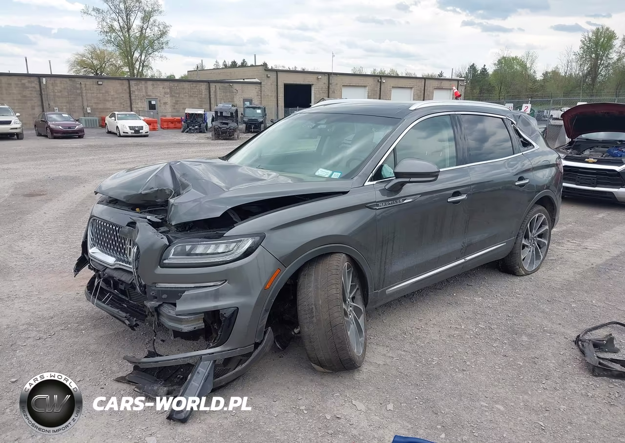 2019 Lincoln Nautilus Reserve VIN:2LMPJ8LP7KBL28066 - 2