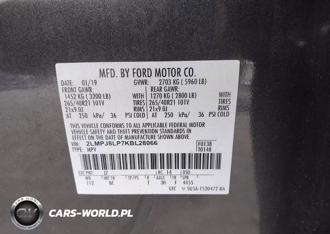 2019 Lincoln Nautilus Reserve VIN:2LMPJ8LP7KBL28066 - 9