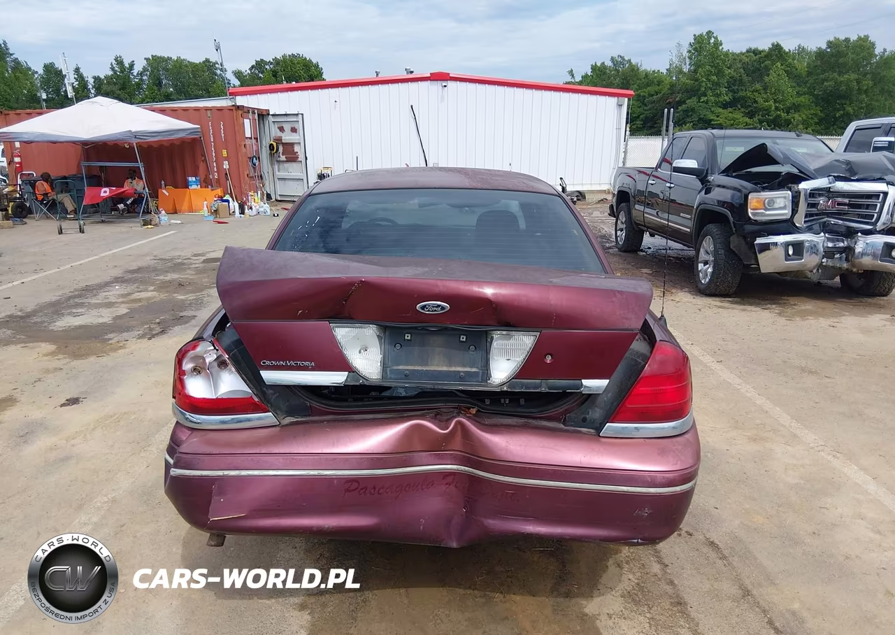 2005 Ford Crown Victoria Police VIN:2FAHP71W75X128650 - 17