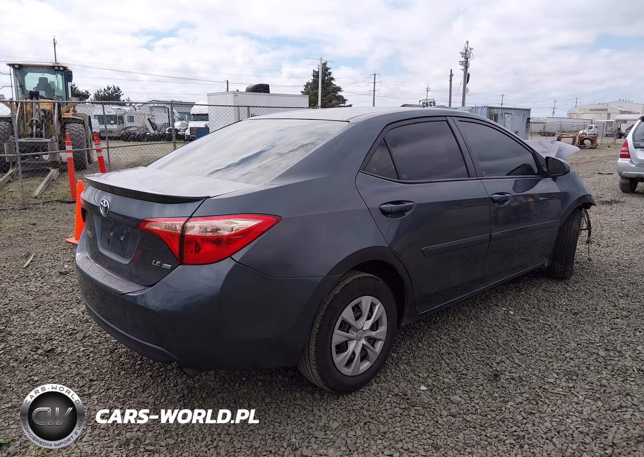 2017 Toyota Corolla Le Eco VIN:2T1BPRHE6HC880843 - 4