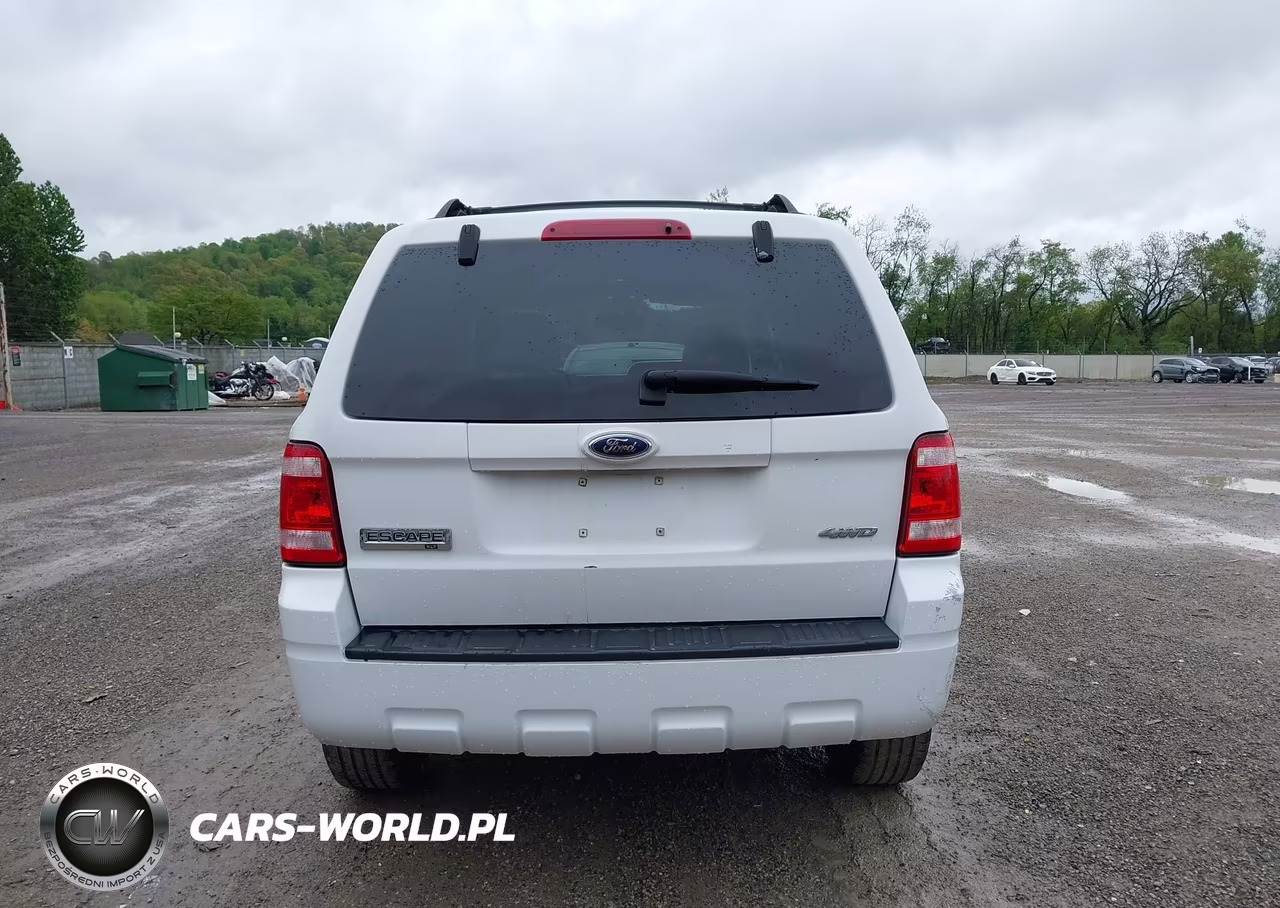 2008 Ford Escape Xlt VIN:1FMCU93138KA76933 - 16