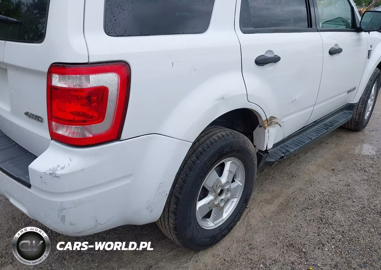 2008 Ford Escape Xlt VIN:1FMCU93138KA76933 - 17
