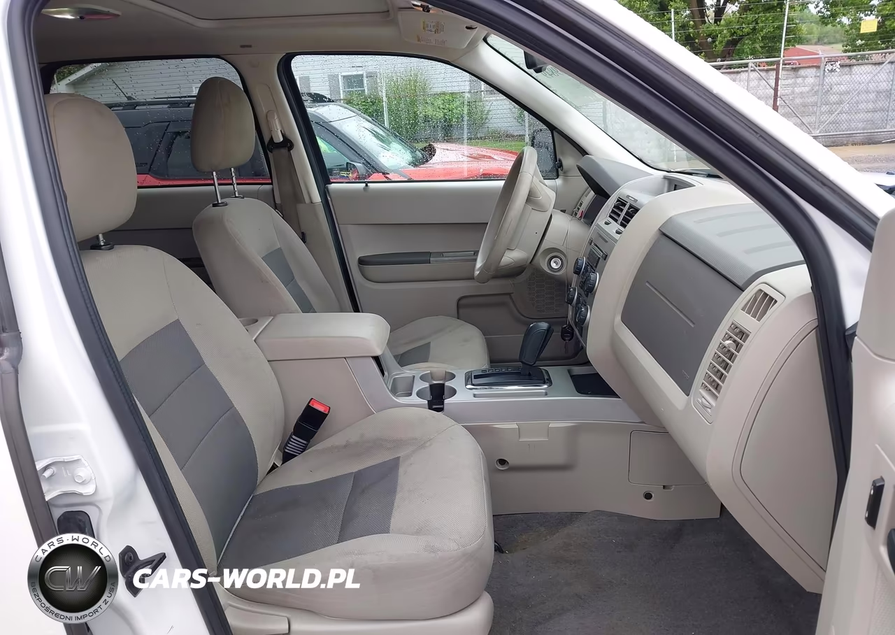 2008 Ford Escape Xlt VIN:1FMCU93138KA76933 - 5