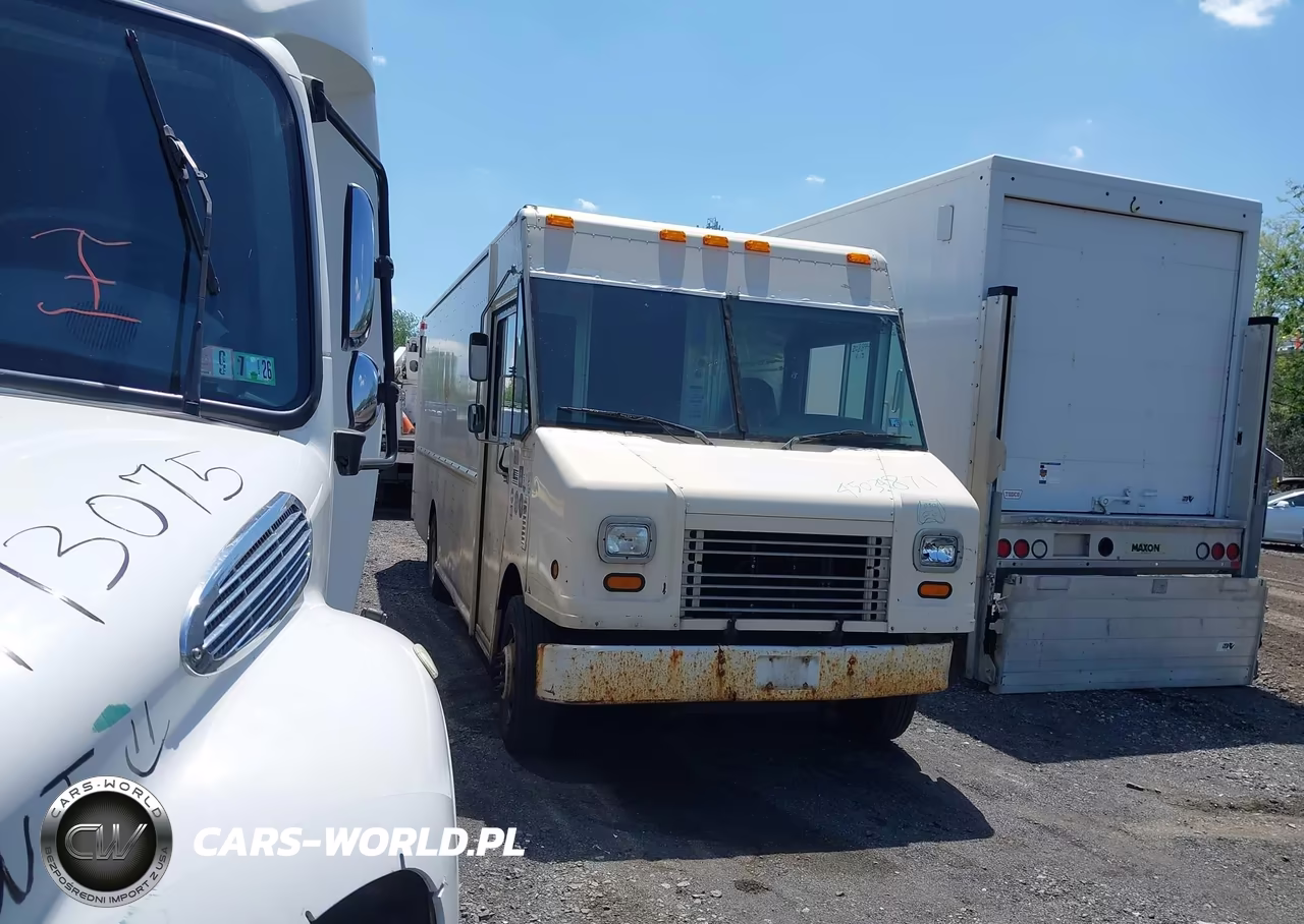 2007 Workhorse Custom Chassis Commercial Chassis W42
