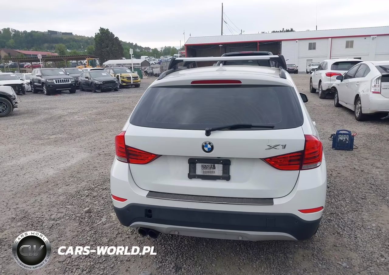 2015 BMW X1 xDrive35I VIN:WBAVM5C52FVV95344 - 16