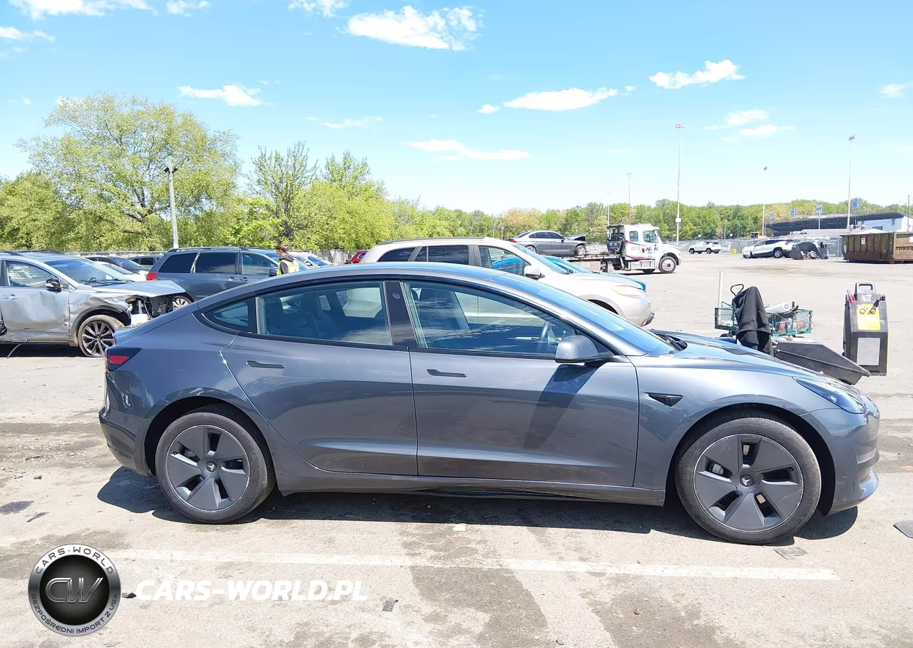 2023 Tesla Model 3 Rear-Wheel Drive VIN:5YJ3E1EAXPF654540 - 13