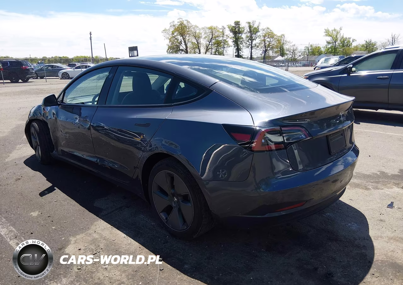 2023 Tesla Model 3 Rear-Wheel Drive VIN:5YJ3E1EAXPF654540 - 3