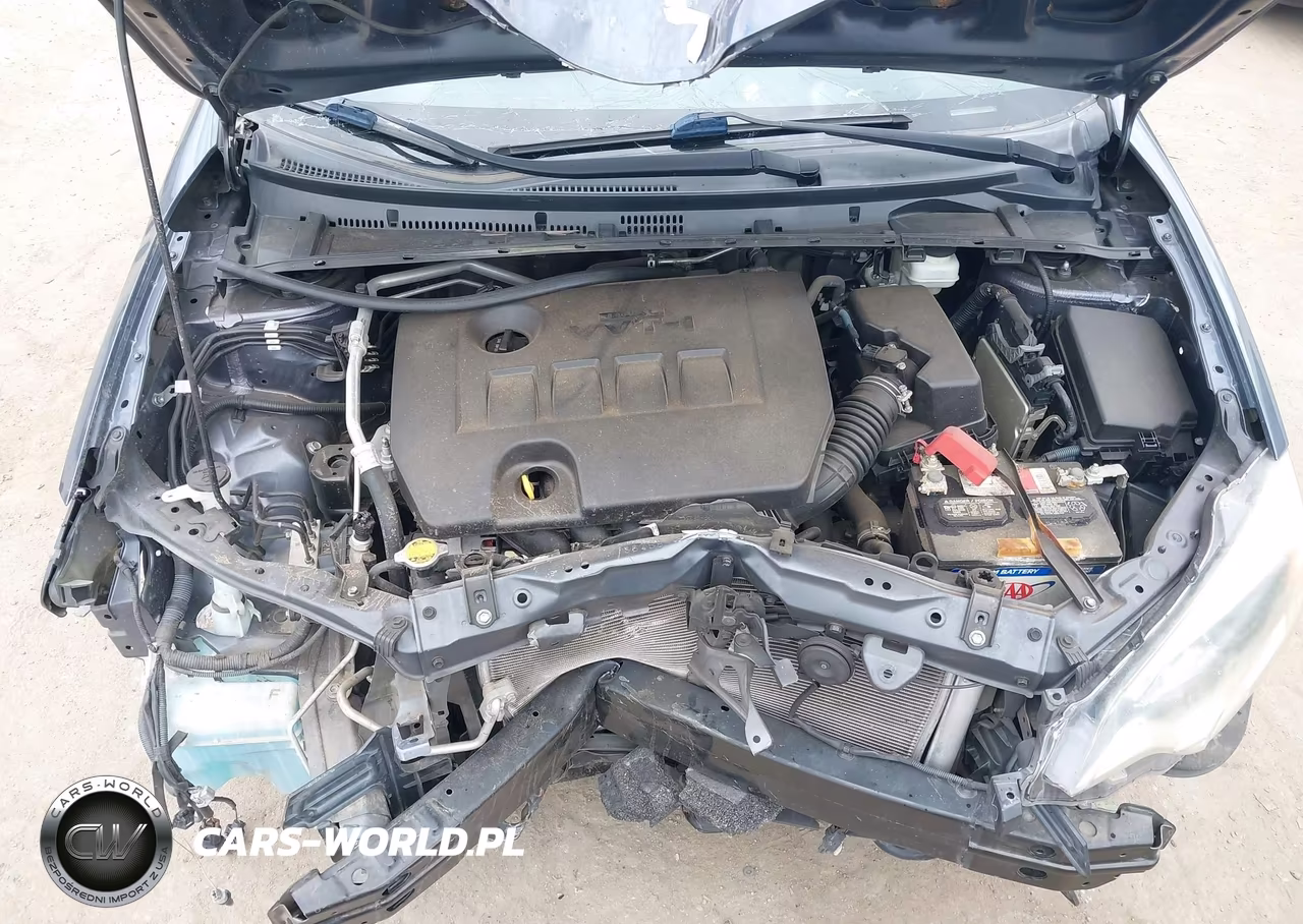2015 Toyota Corolla S Plus VIN:5YFBURHE7FP211003 - 10