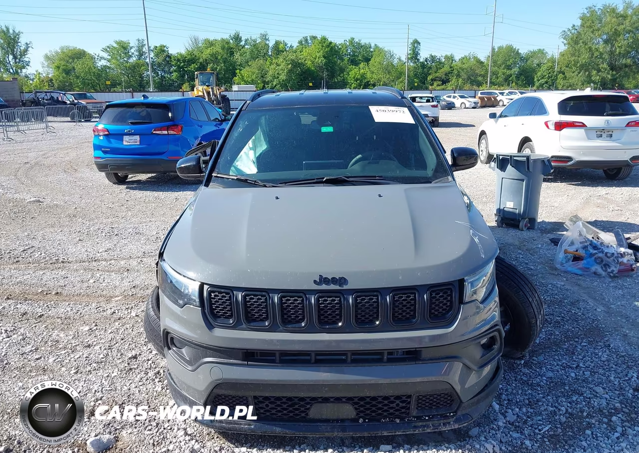 2024 Jeep Compass Latitude 4X4 VIN:3C4NJDBN0RT599890 - 13