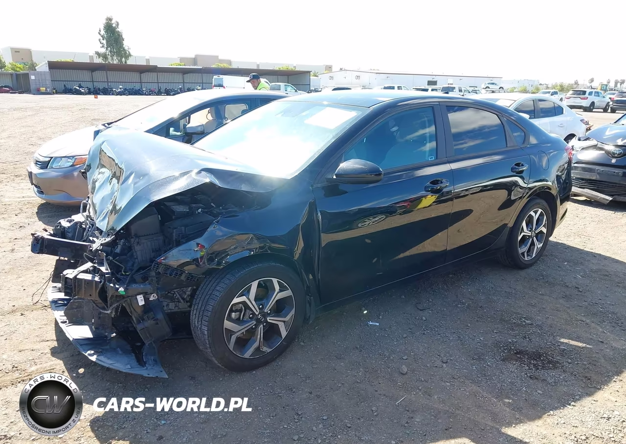 2021 Kia Forte Lxs VIN:3KPF24AD3ME335327 - 2