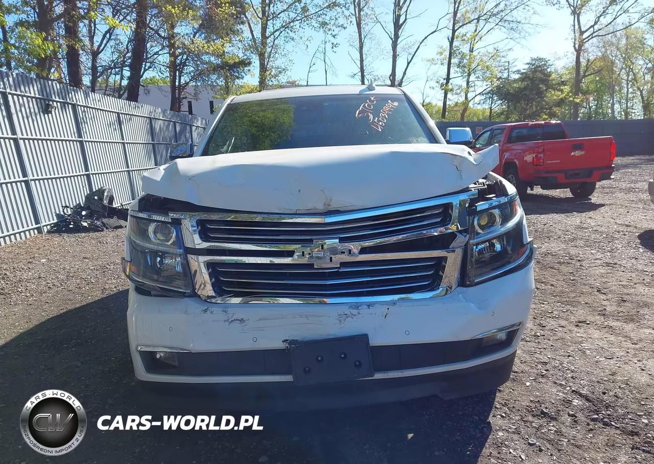 2015 Chevrolet Tahoe Ltz VIN:1GNSKCKC2FR746490 - 12