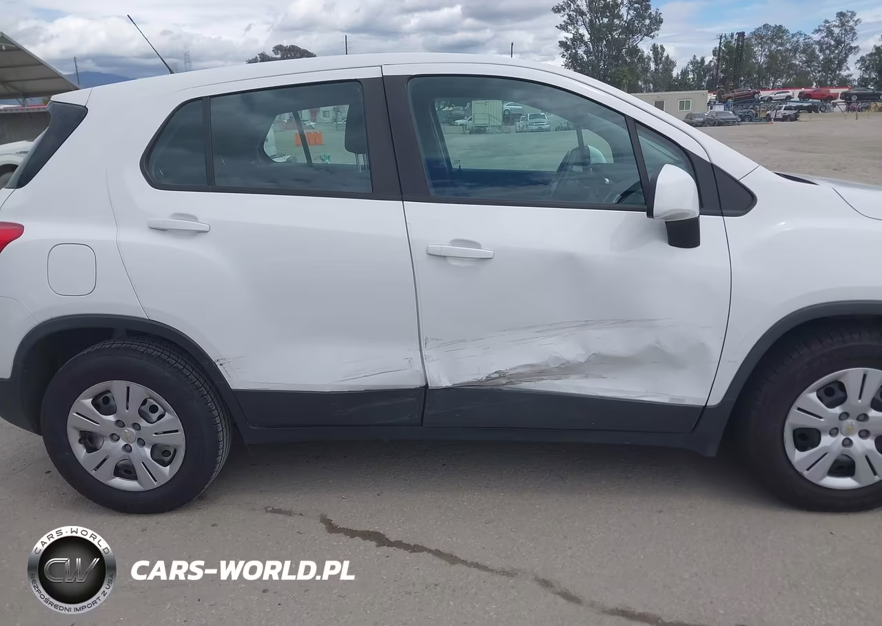 2018 Chevrolet Trax Ls VIN:3GNCJKSB5JL230360 - 13