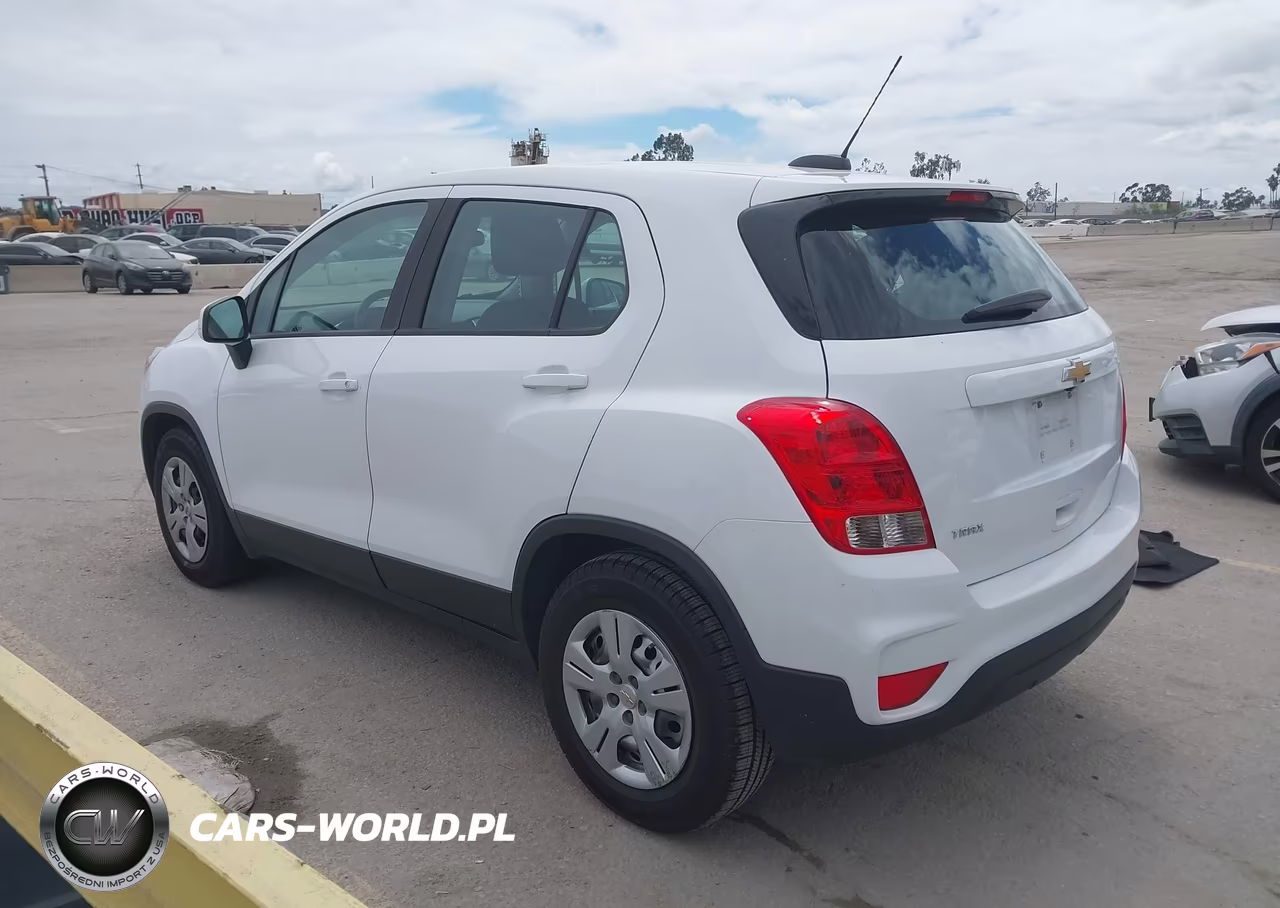 2018 Chevrolet Trax Ls VIN:3GNCJKSB5JL230360 - 3