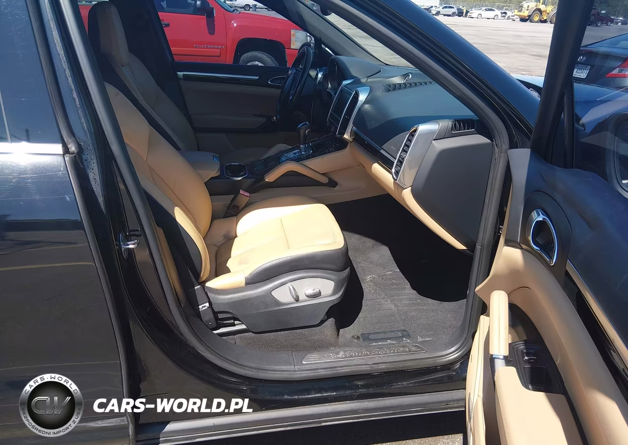 2014 Porsche Cayenne Platinum Edition VIN:WP1AA2A29ELA09880 - 5