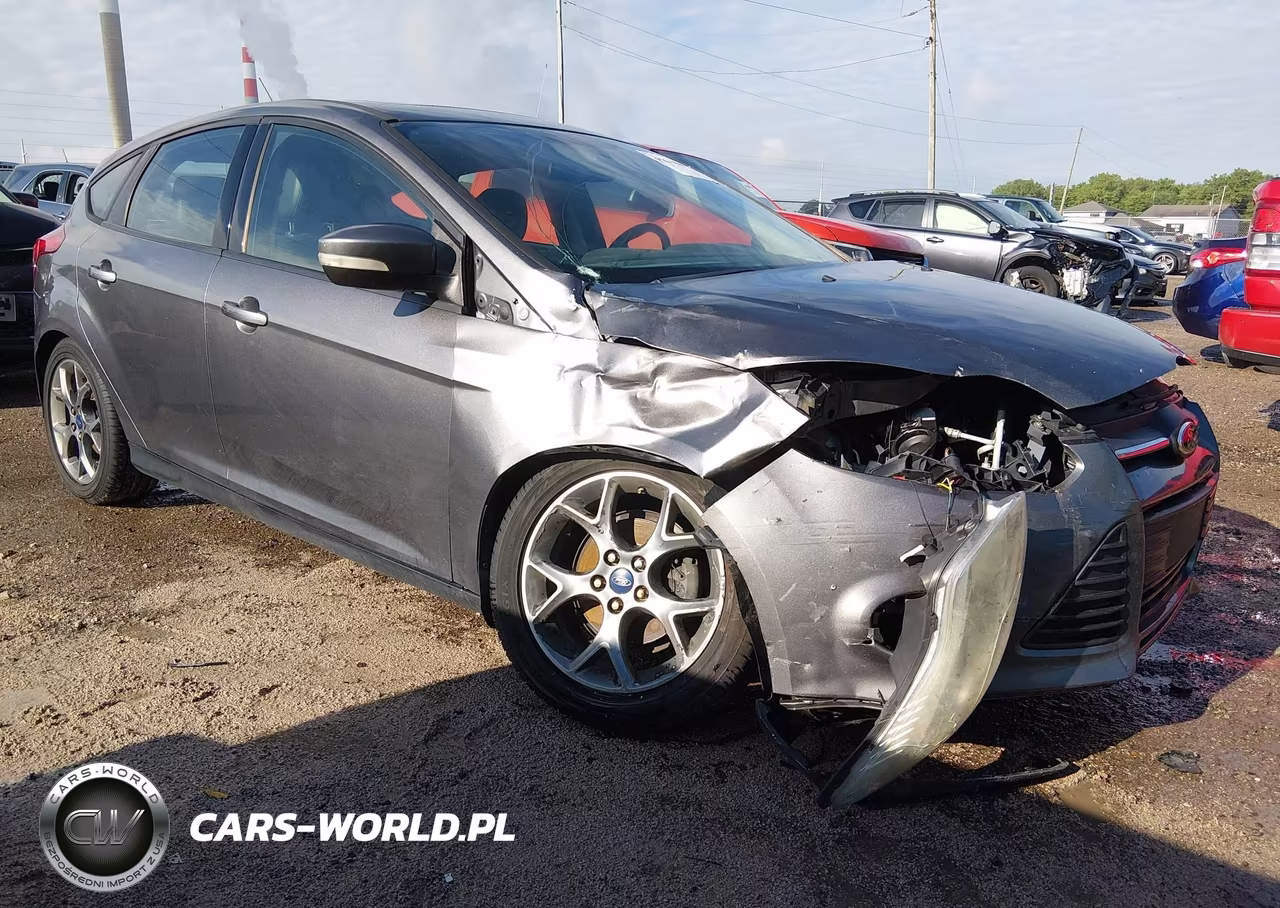 2014 Ford Focus Se VIN:1FADP3K23EL253130 - 6
