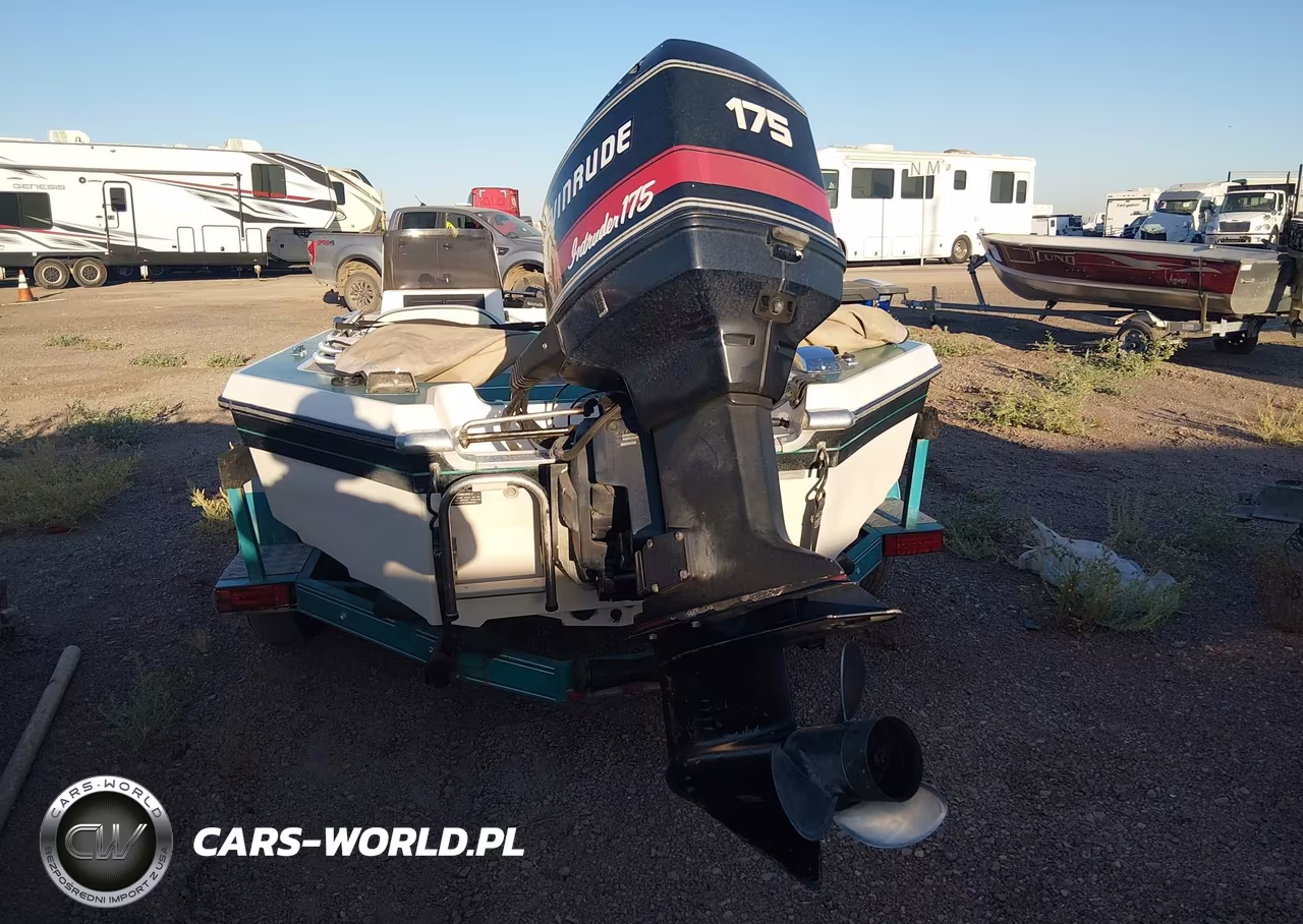 1993 Champion Boat And Trailer VIN:TSB19888C393 - 13