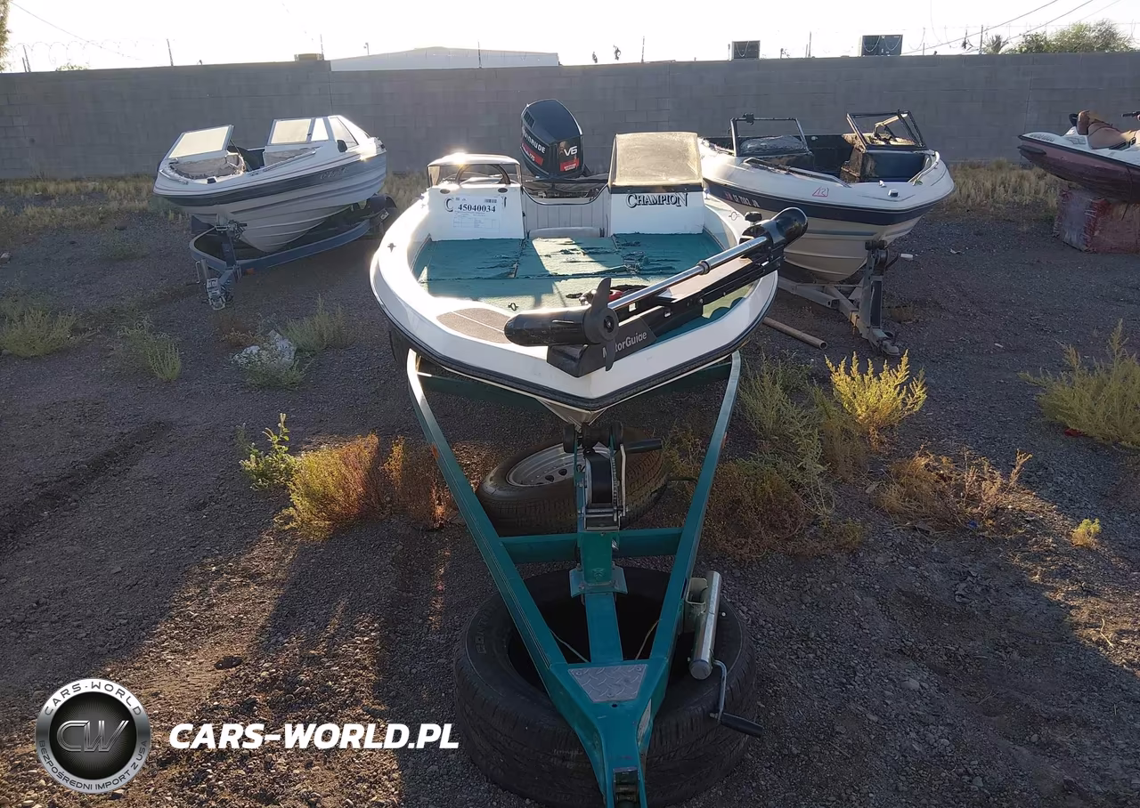 1993 Champion Boat And Trailer VIN:TSB19888C393 - 16